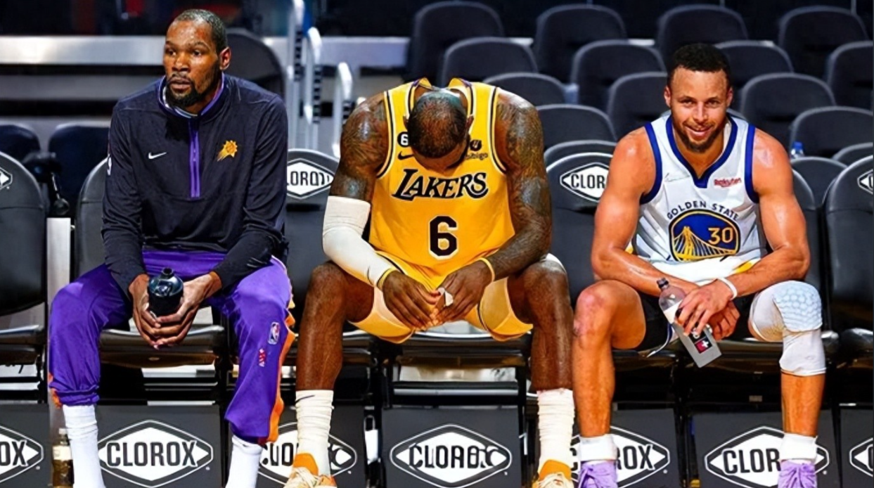 开云在线平台-狂送5连败！从争冠热门跌至西部垫底，三巨头成累赘 离解散不远了